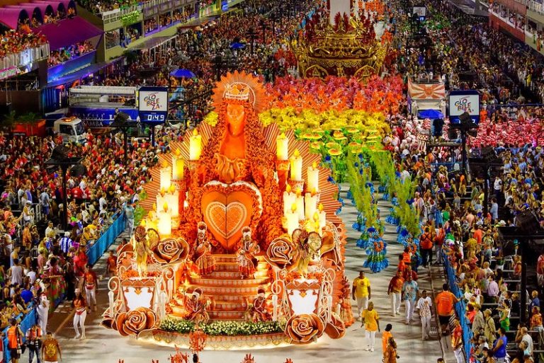 Rio divulga calendário oficial do Carnaval de 2022