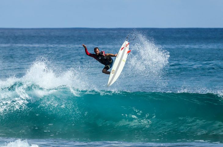 Aprenda a surfar no Rio de Janeiro